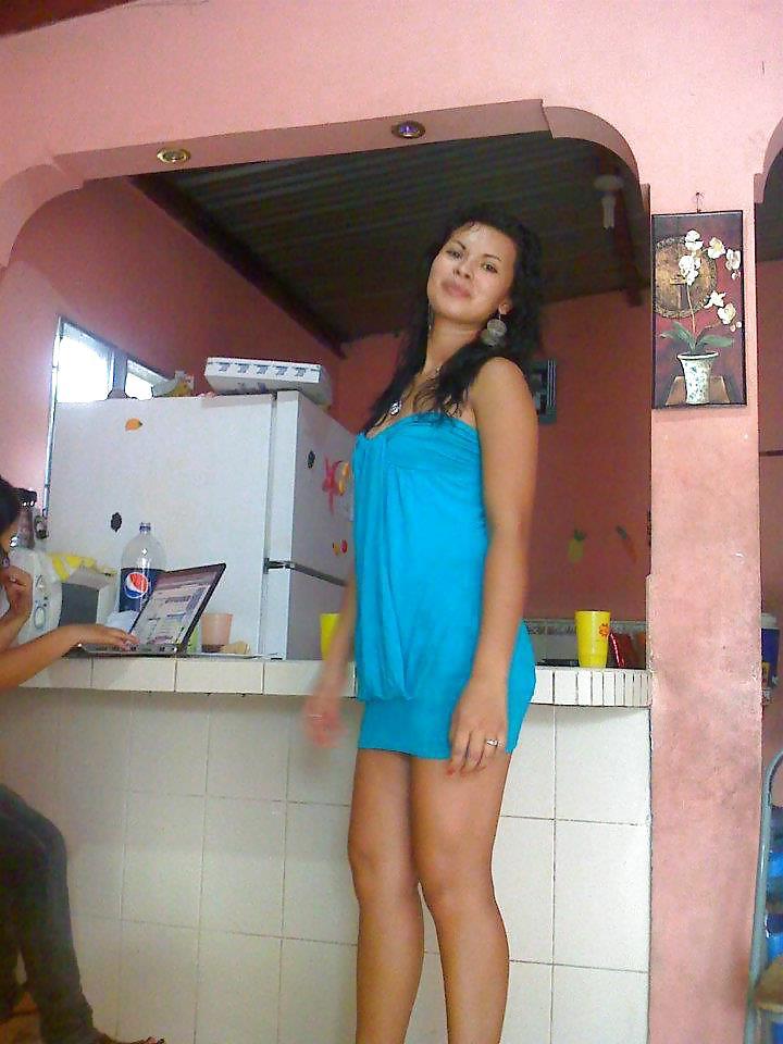 25P Friend Facebook-Andrea Hernandez