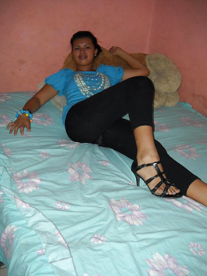 25P Friend Facebook-Andrea Hernandez