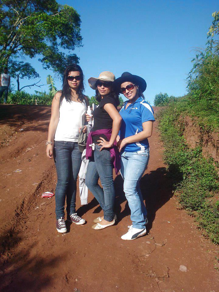 25P Friend Facebook-Andrea Hernandez