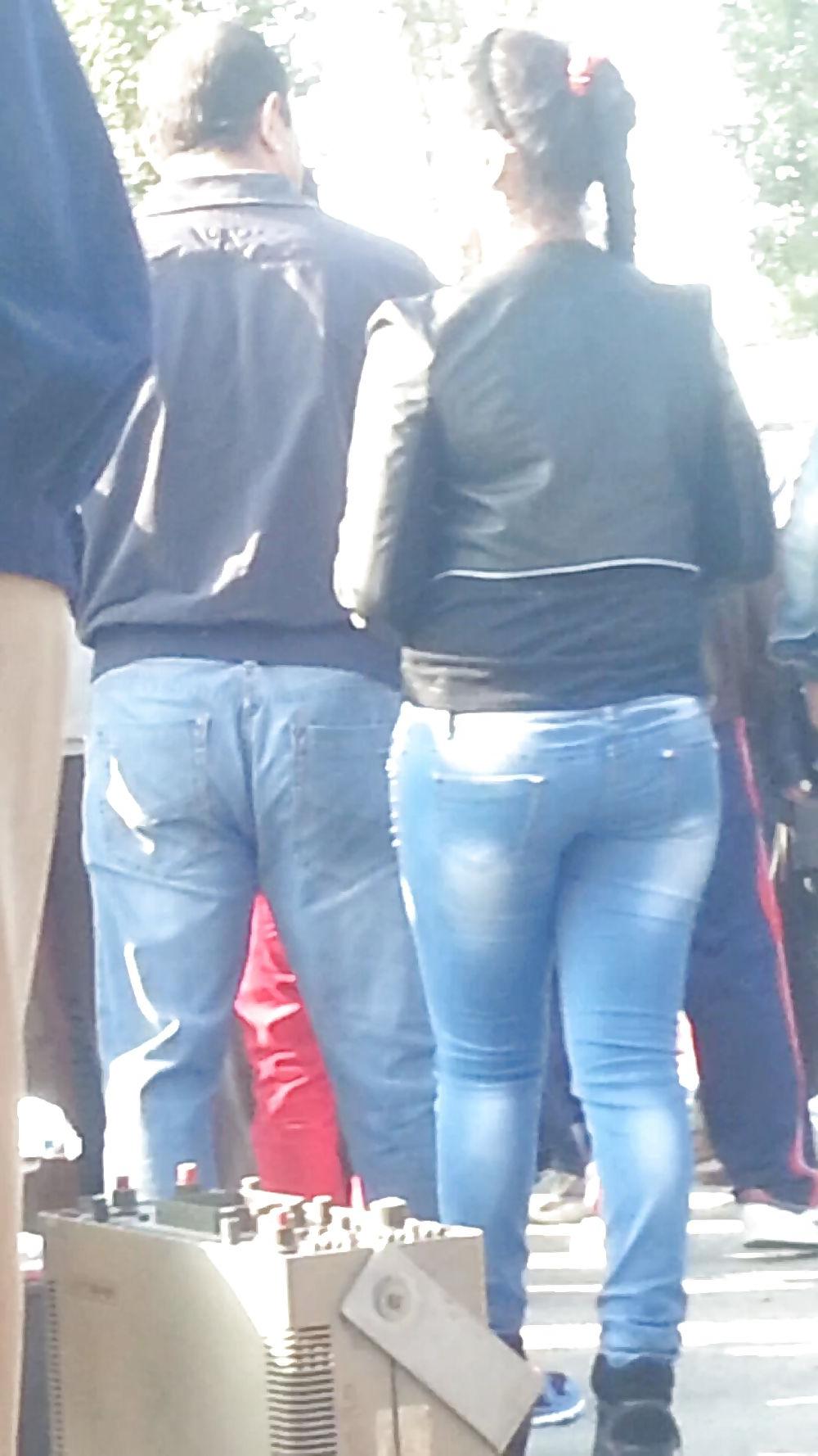 12P Sexy gipsy ass romanian