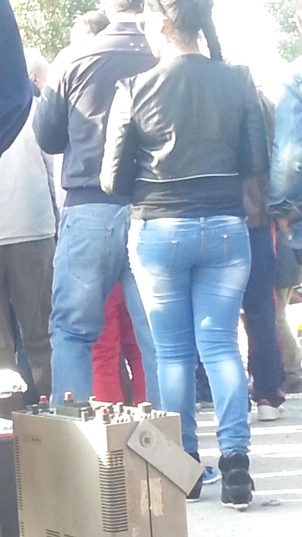 12P Sexy gipsy ass romanian