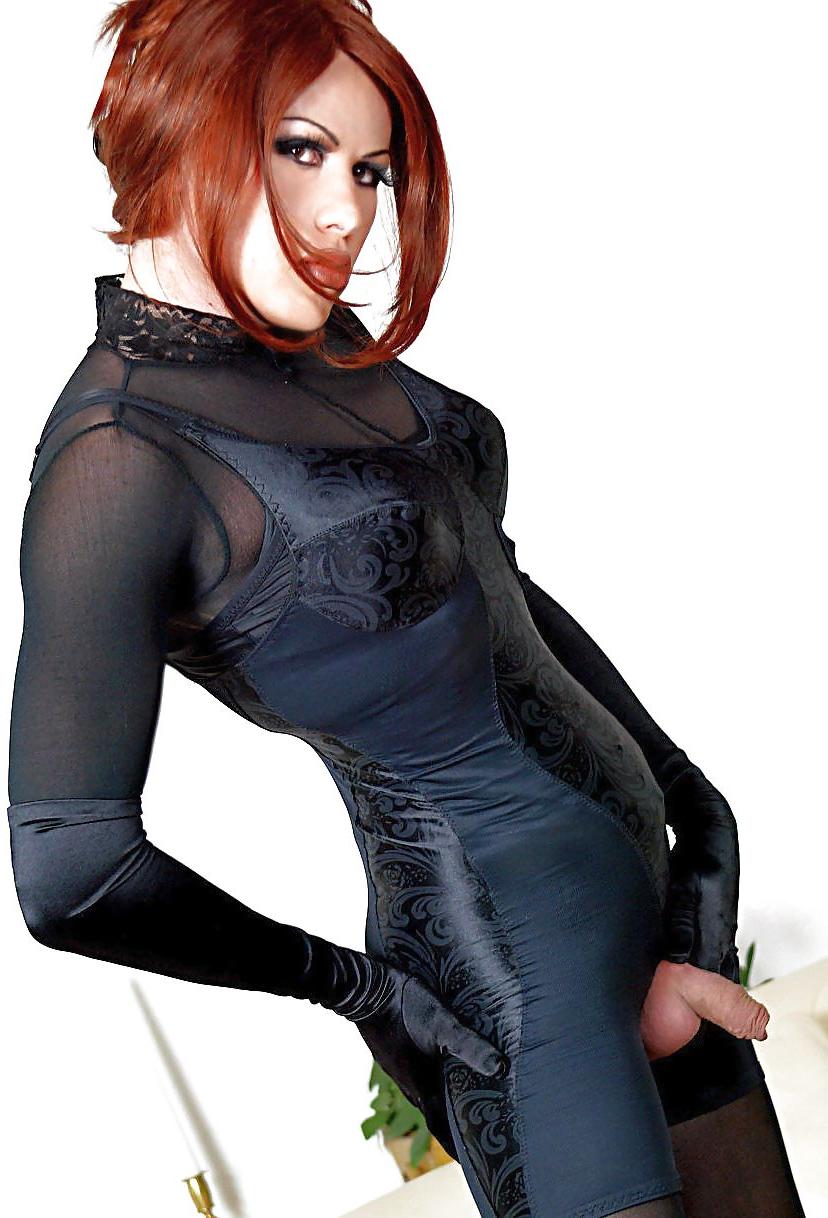 19P Toyra Corsetant -Stunningly Beautiful Shemale