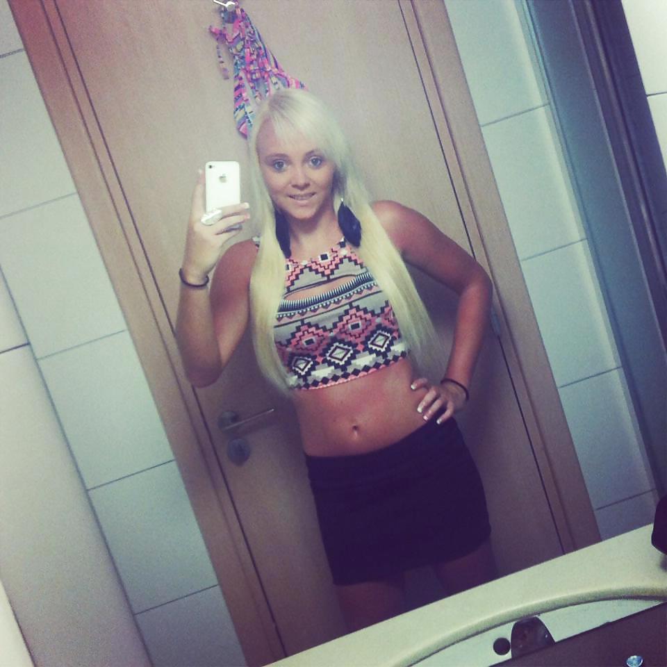 9P Few holiday pics