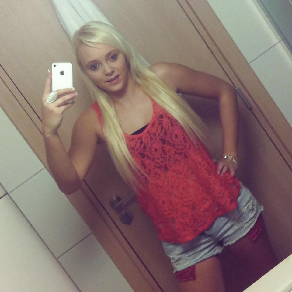 9P Few holiday pics