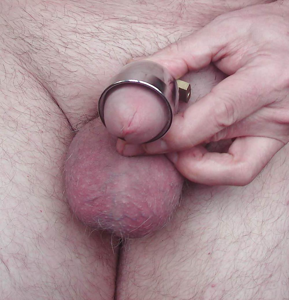 6P Male Chastity Devices