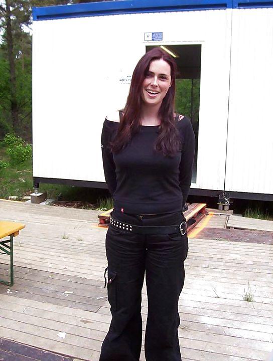 25P Dutch rockstar sharon den adel #2