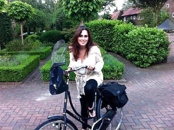 25P Dutch rockstar sharon den adel #2