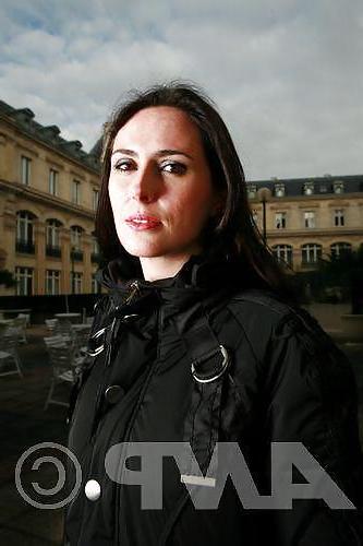 25P Dutch rockstar sharon den adel #2
