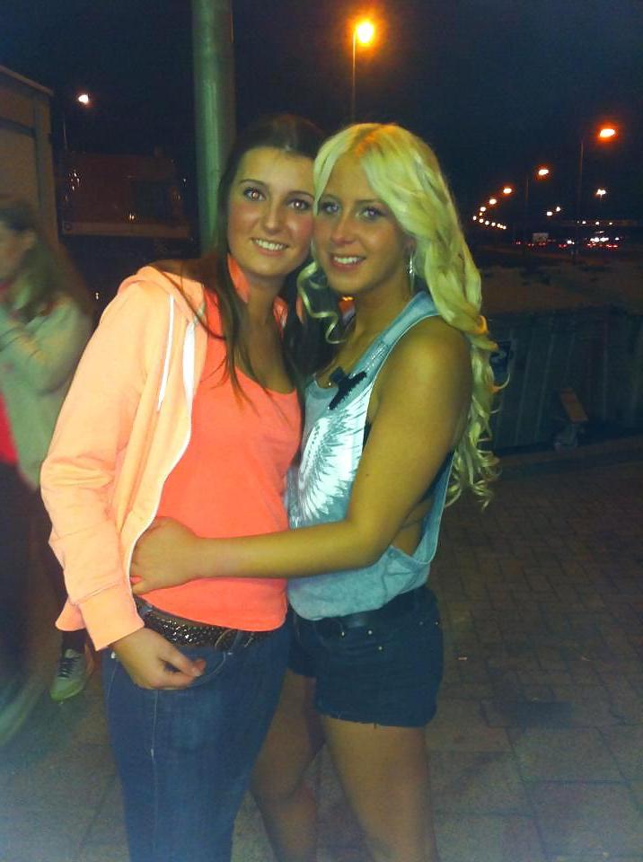14P Blonde Facebook Dutch Slut