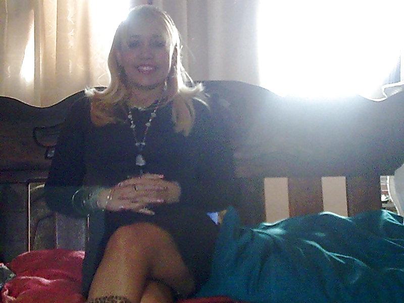 12P Friend Facebook-Andrea Carolina