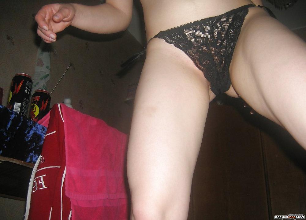17P Russian amateur girl nude at home
