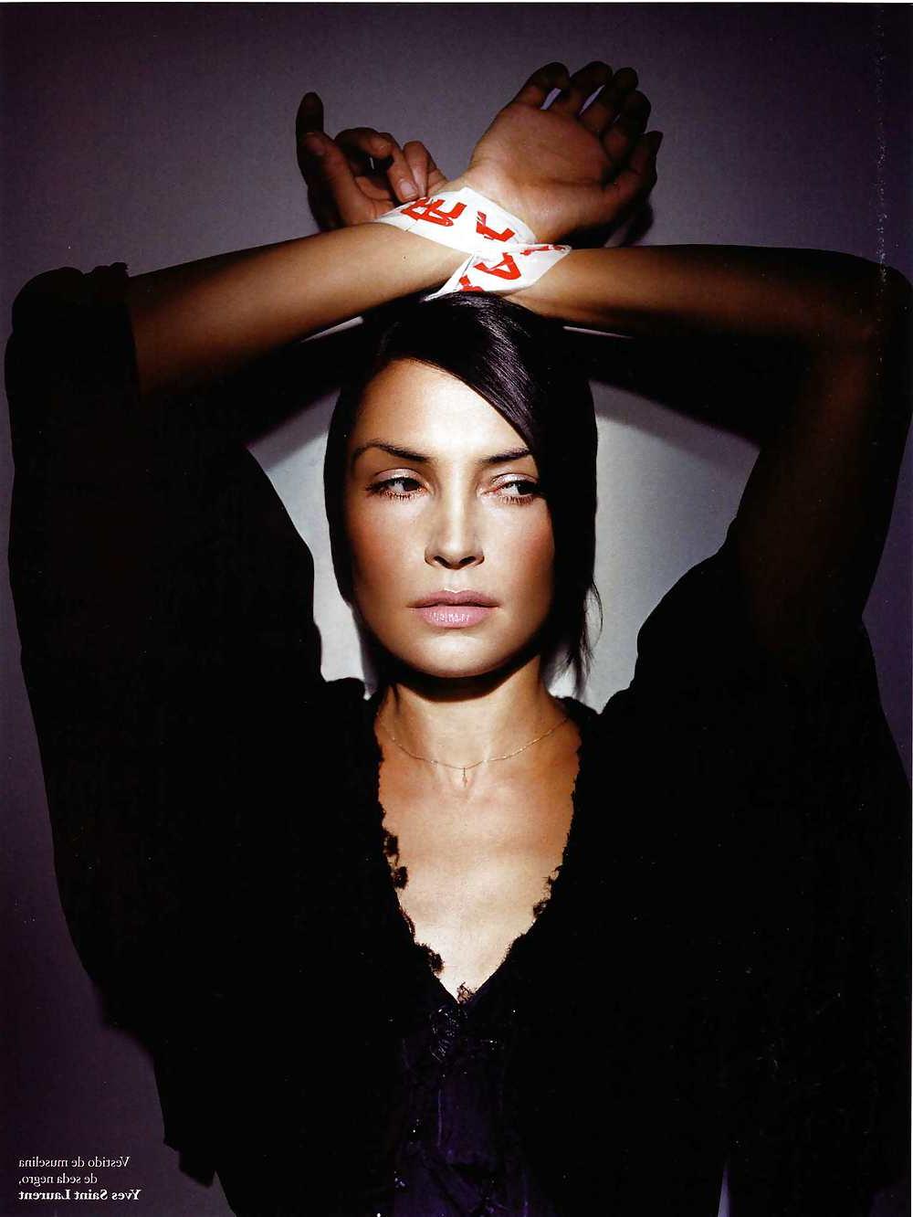 25P Famke Janssen - Flaming Phoenix (Dutch Milf)