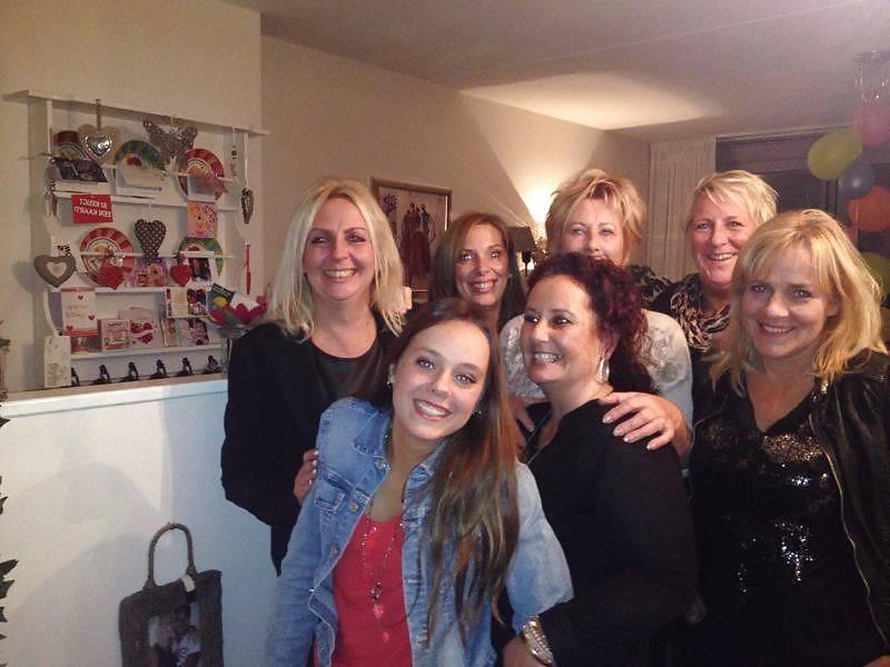 13P Blonde Dutch MILF