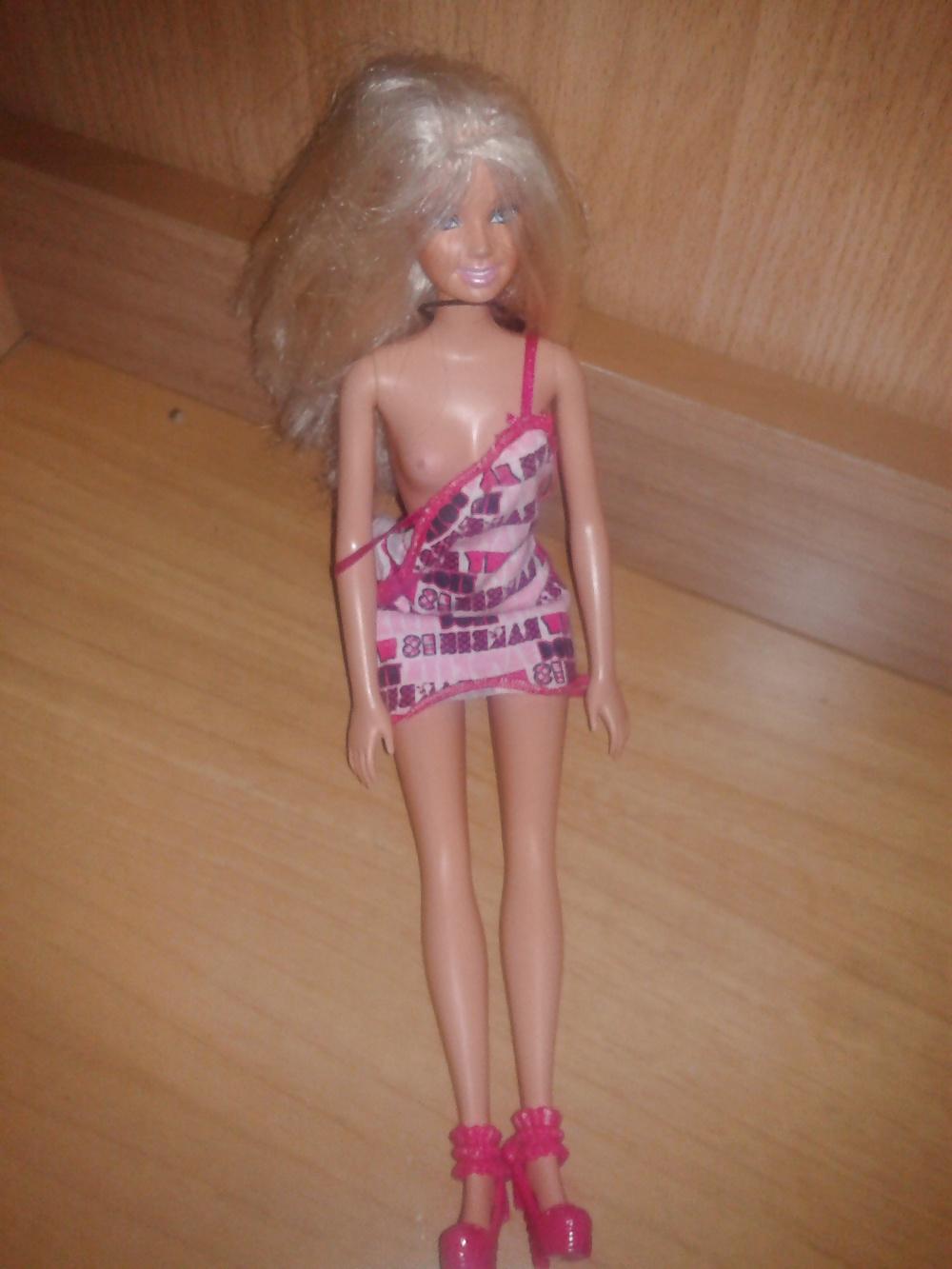 10P My Barbie doll