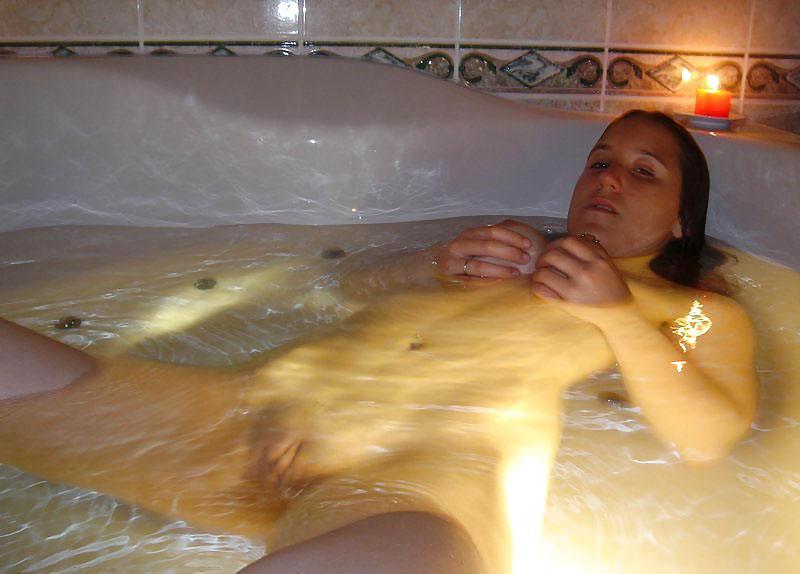 25P Horny wives like to fuck