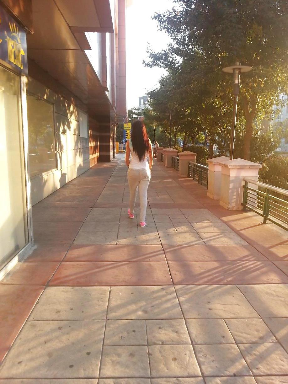 12P Spy sexy ass girls romanian