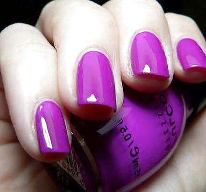 25P Nails