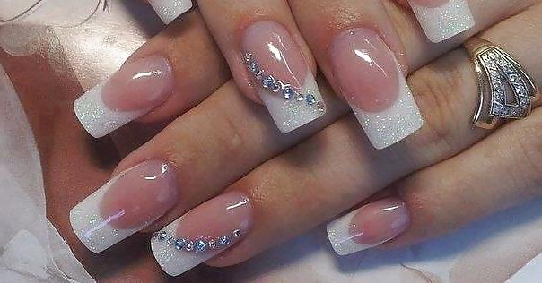 25P Nails