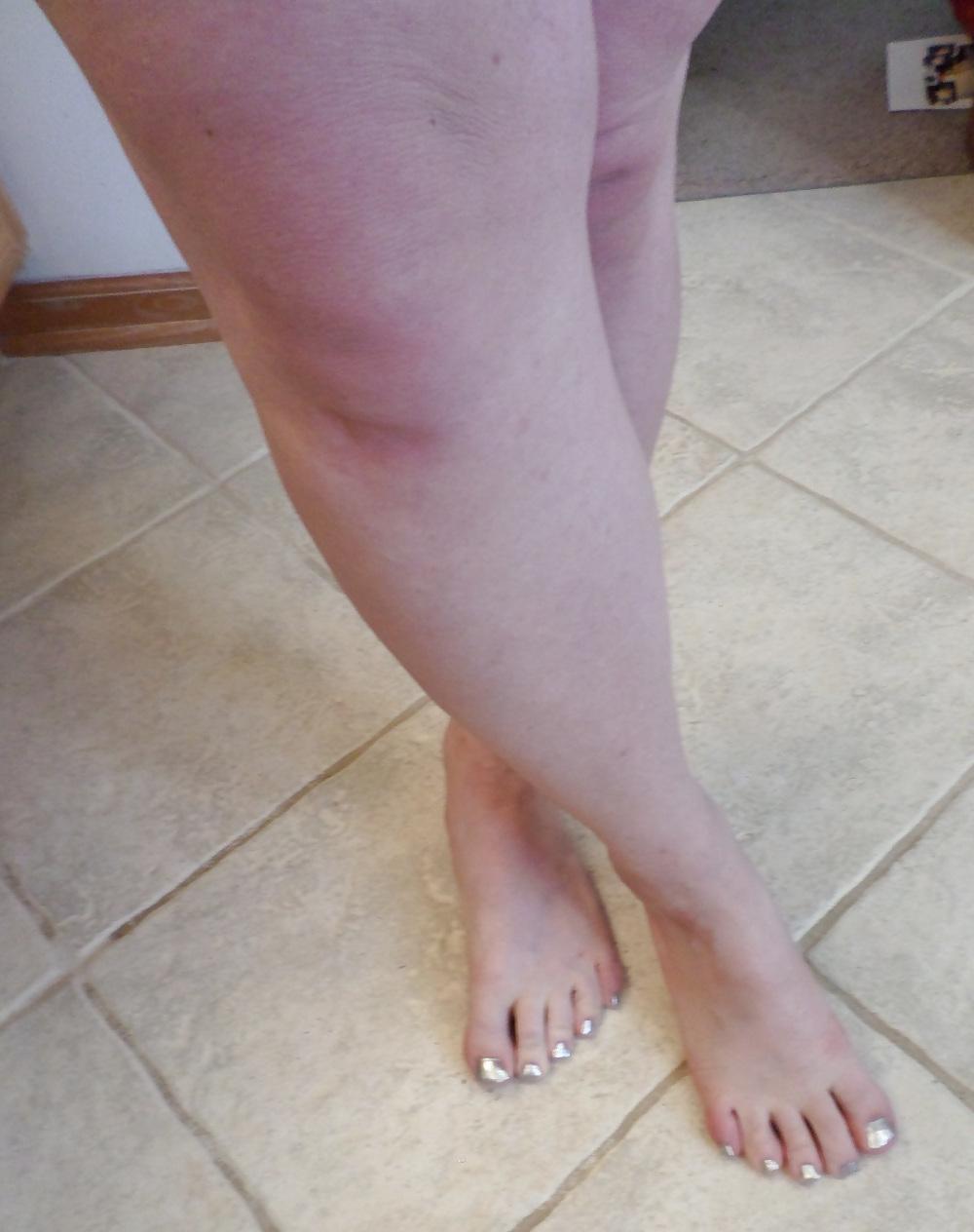 5P Holiday toes