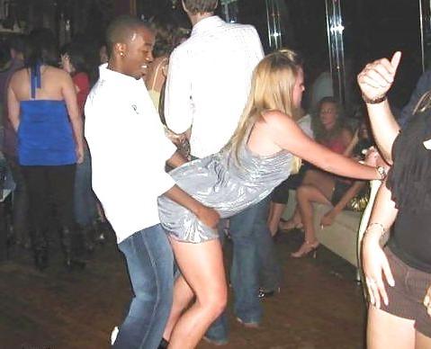 25P Black & White party