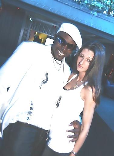 25P Black & White party
