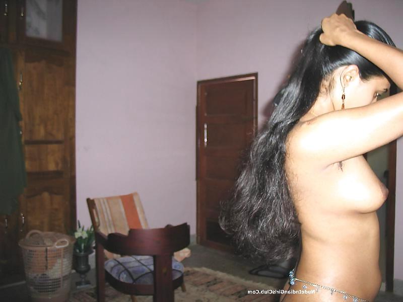 18P Paki villege big hair nude beauti
