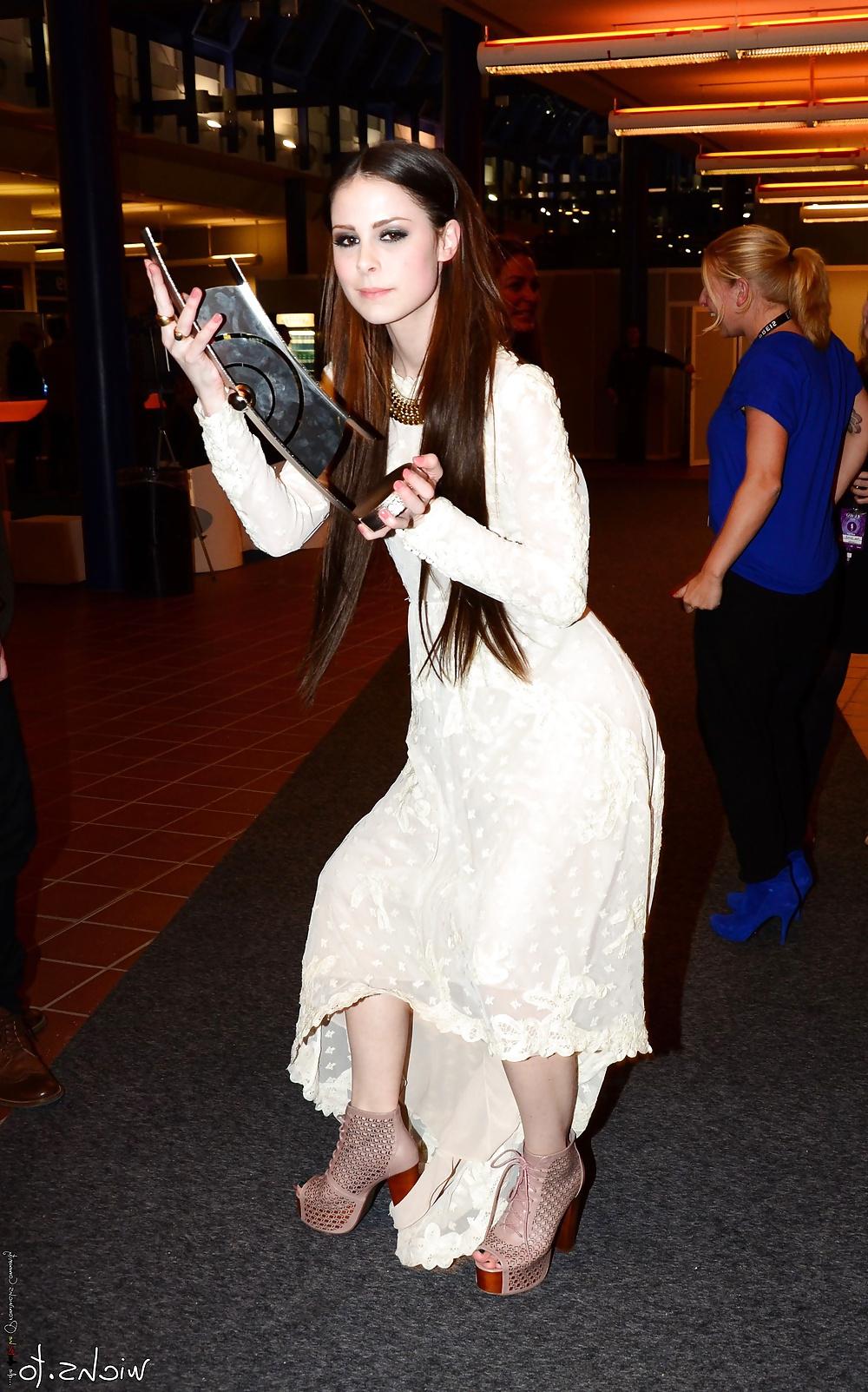 25P The Ultimate Lena Meyer Landrut Pictures Gallery 2013