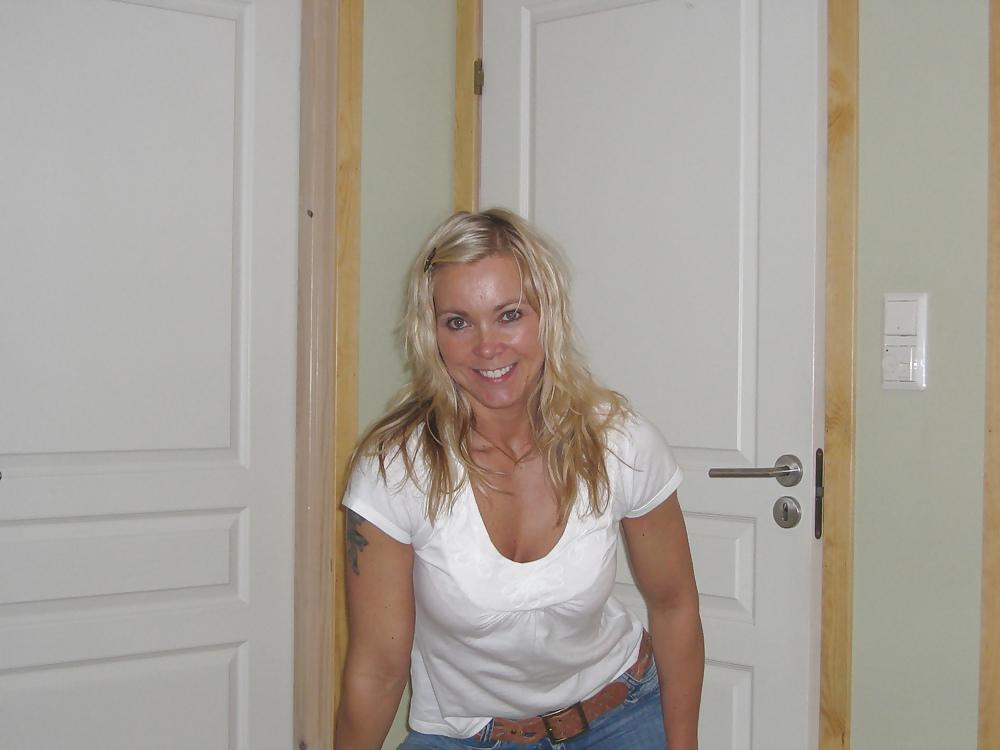 25P AMATEUR BBF MILF BODYBUILDER  MUCLES 3 (WheelSex)