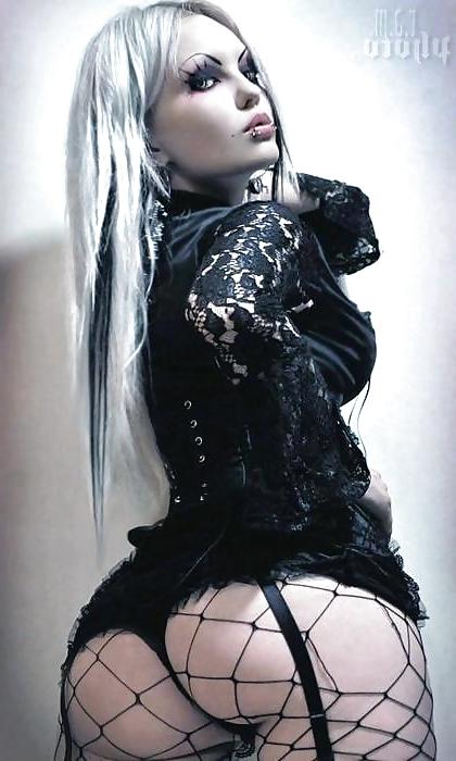 25P Gothic VIII