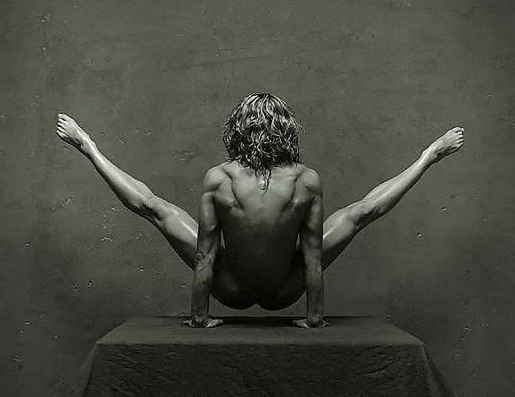 25P Nackte Bodybuilderinnen 4