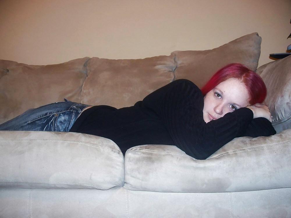 23P X Wife looking pretty on couch (Foot Fetish)