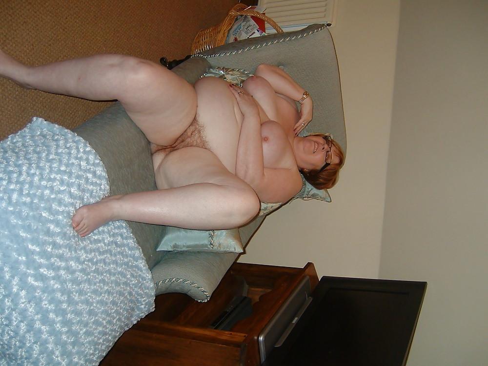 12P Enjoy my fat naked body