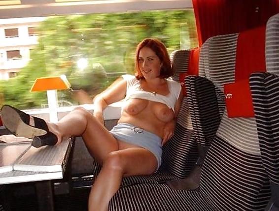 25P Upskirt On The Train