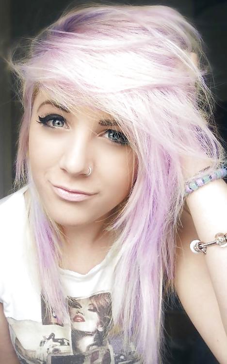 22P Dyed Hair Girls