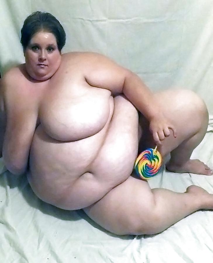 25P Chastity Bombshell