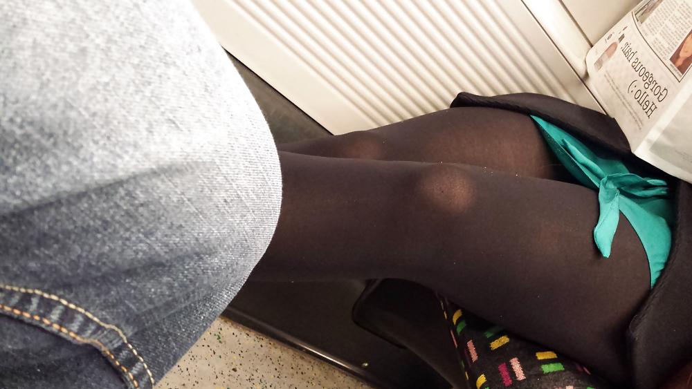 10P Leg's On The Underground