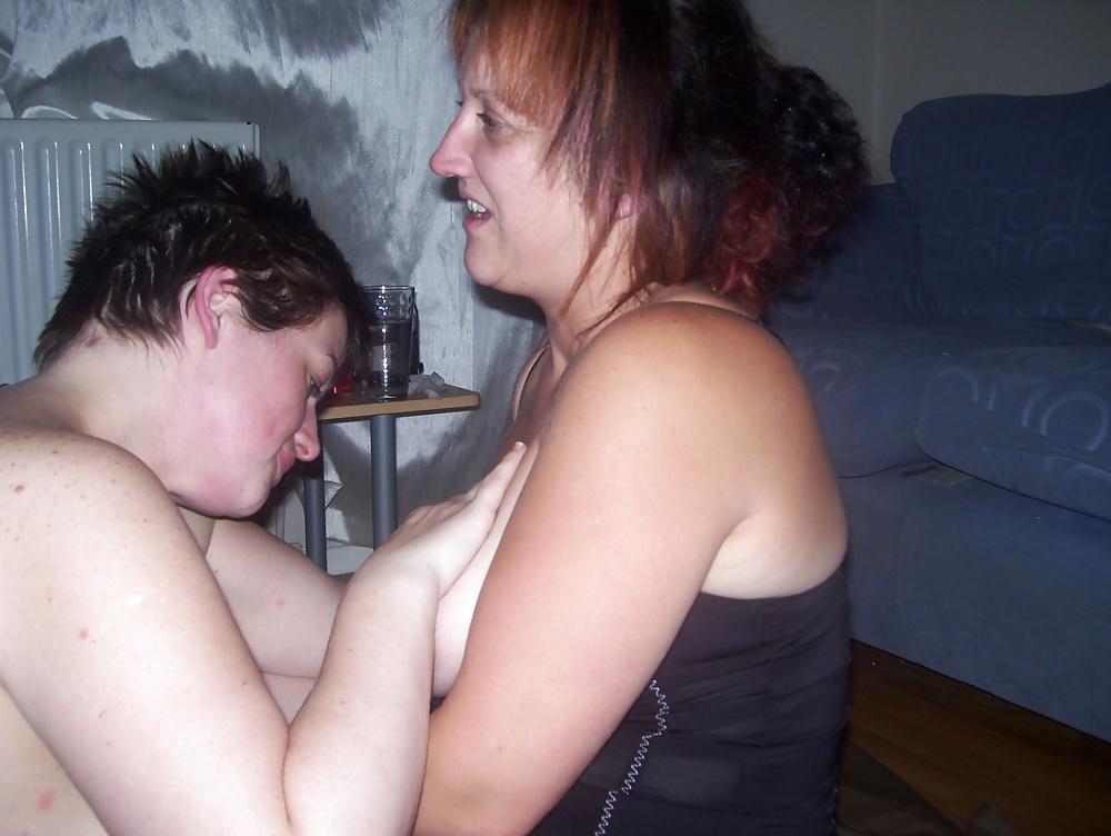 17P Dee and her lady friend