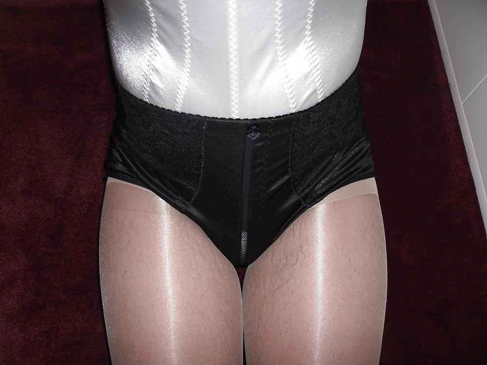 25P Satin body with double pantyhose, bra and satin panties.