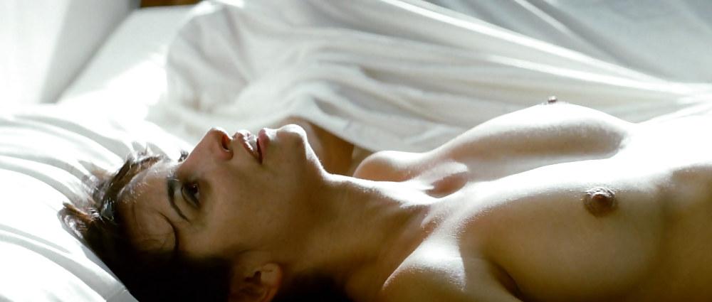 25P Lovely celebrities 3 (topless scenes)