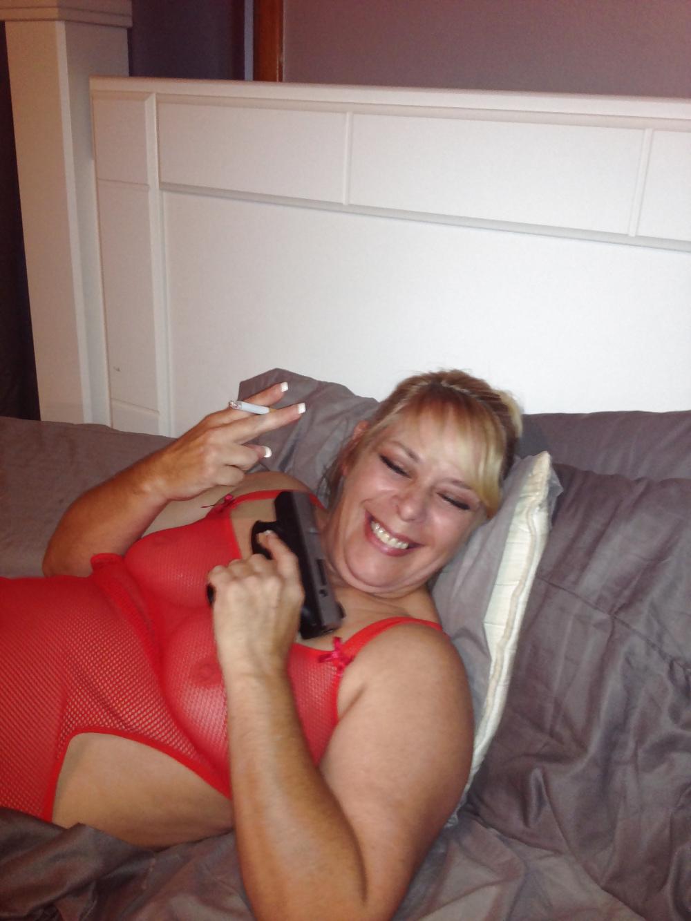 12P Old granny Tammy Battelle