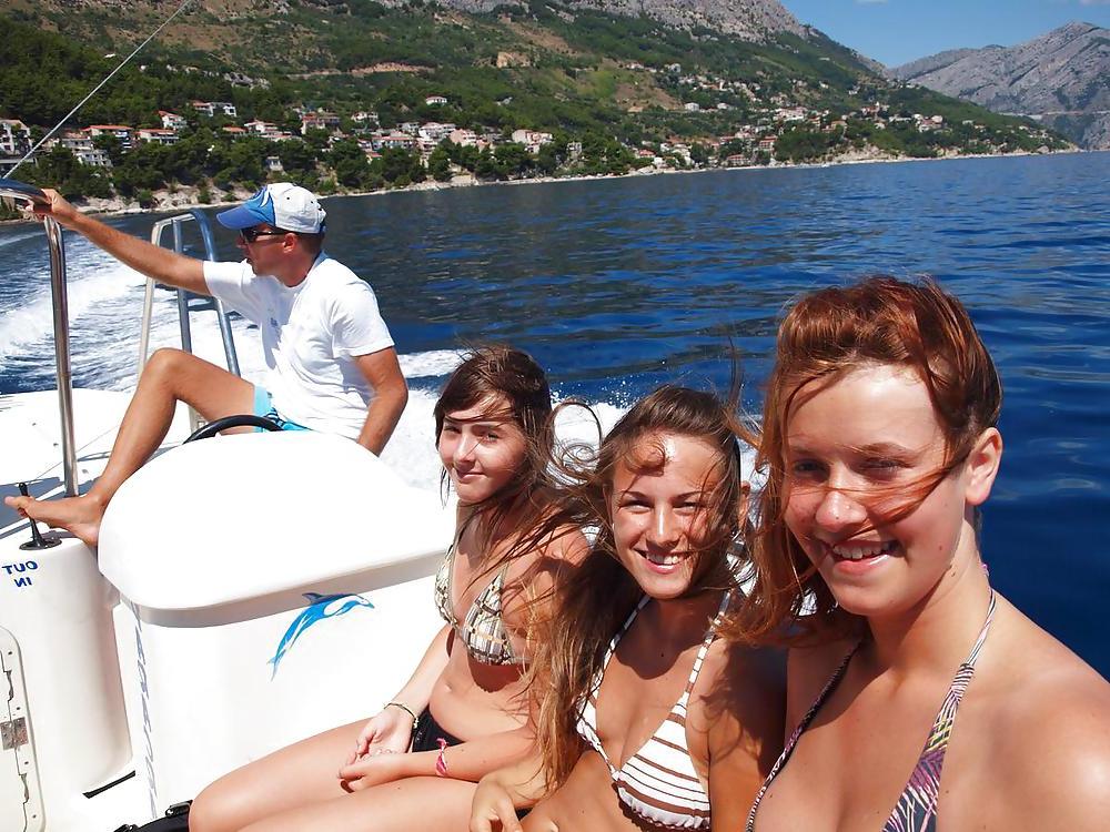 25P Teenager im Urlaub