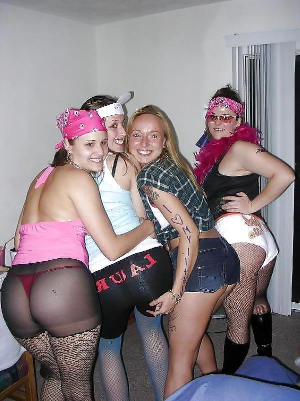 25P Amateurbabes wearing Pantyhose....NICE