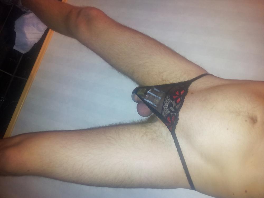 21P Caged cock