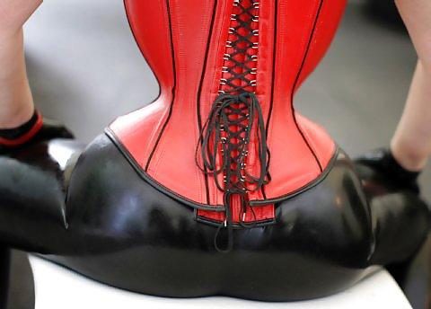 25P Jessis Latex Fetish
