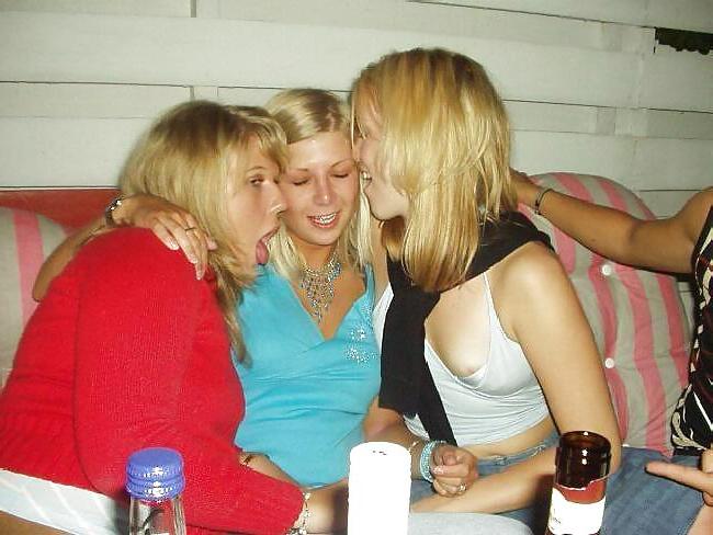 20P Party Girls RO7
