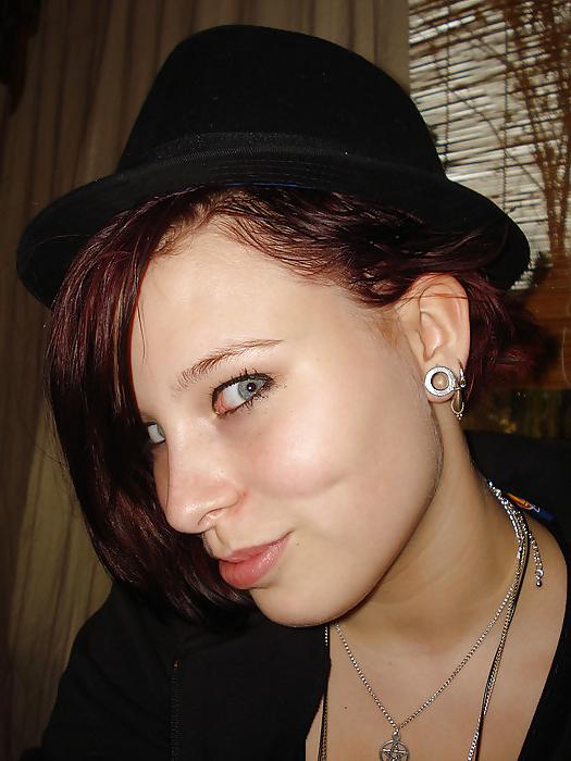 25P Dutch slut 36