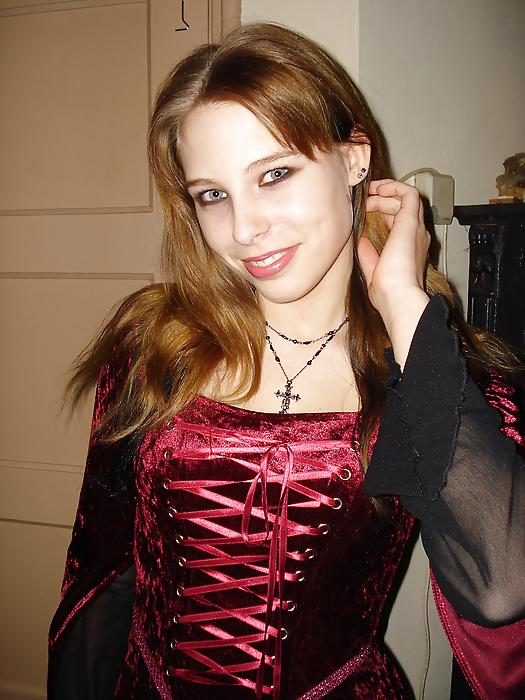 25P Dutch slut 36