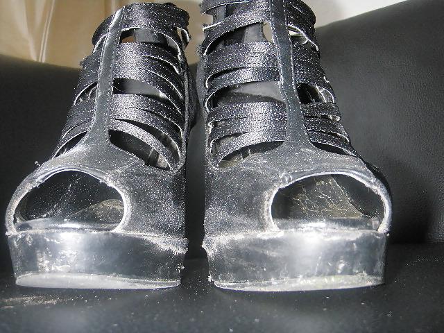 13P Getragene Schuhe Sneaker High Heels Chucks zu verkaufen