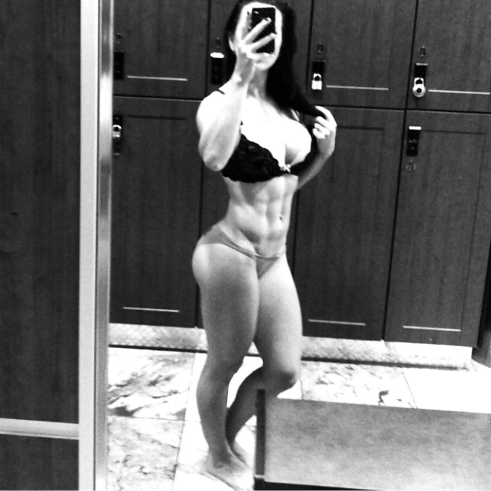 23P Sexy bodybuilder Olya  Henry