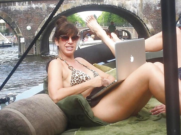 22P Dutch celeb milf, Isa hoes